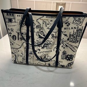 EUC Tory Burch World Traveler Tote